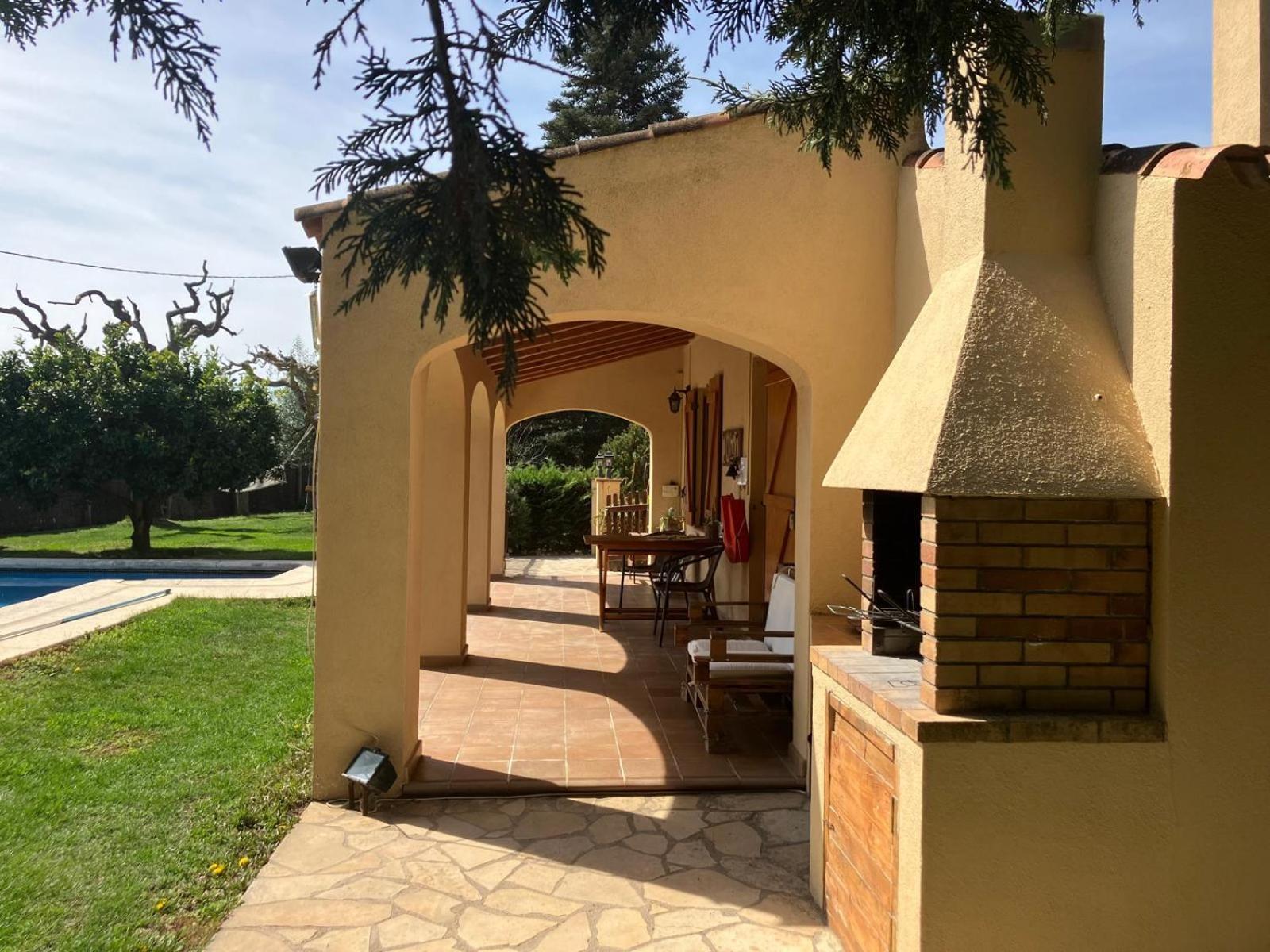 Apartment With Private Pool And Garden San Martin Sarroca ภายนอก รูปภาพ